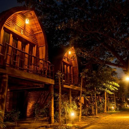 Bamboo Bungalow Kampot Ngoại thất bức ảnh
