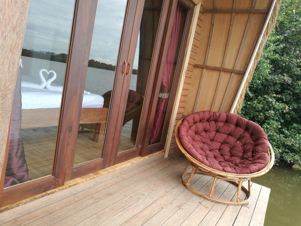 Bamboo Bungalow Kampot Ngoại thất bức ảnh