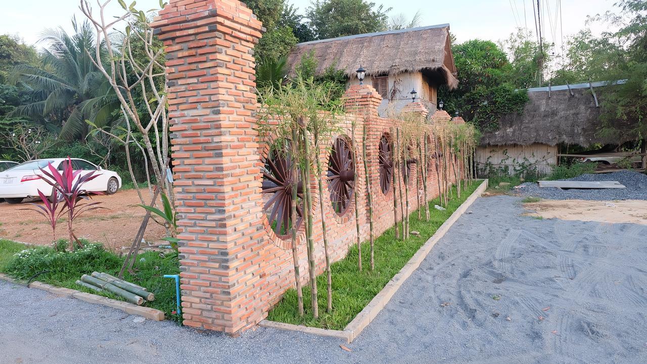 Bamboo Bungalow Kampot Ngoại thất bức ảnh