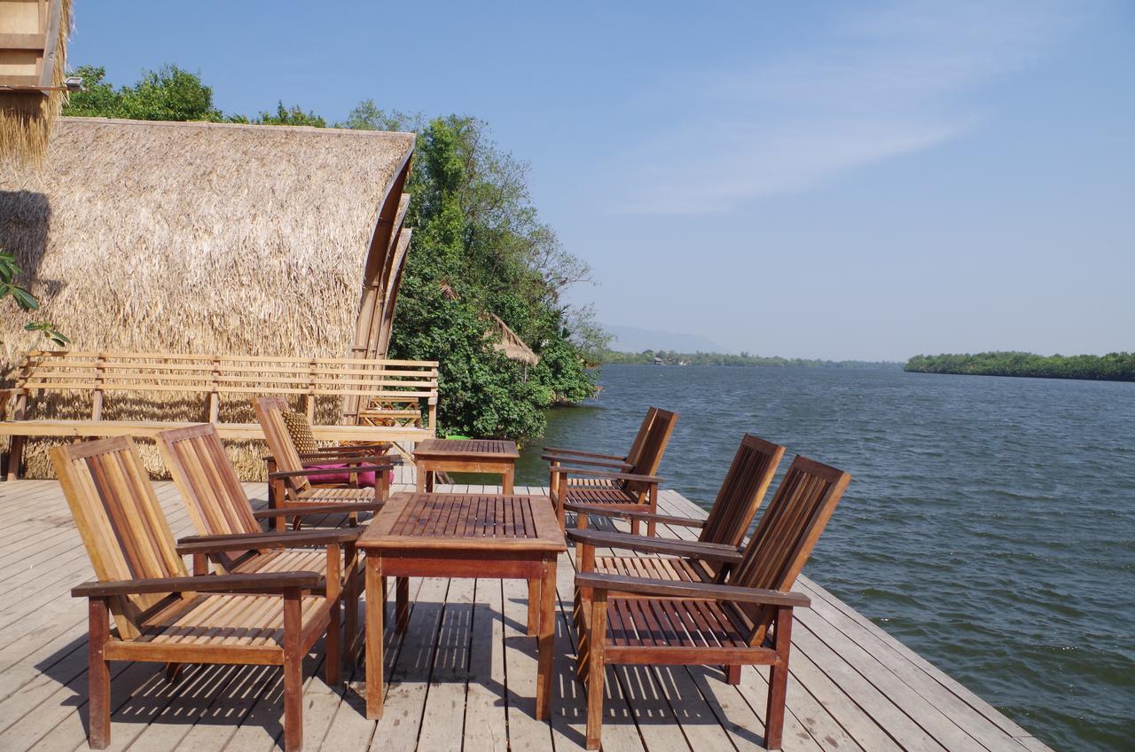 Bamboo Bungalow Kampot Ngoại thất bức ảnh
