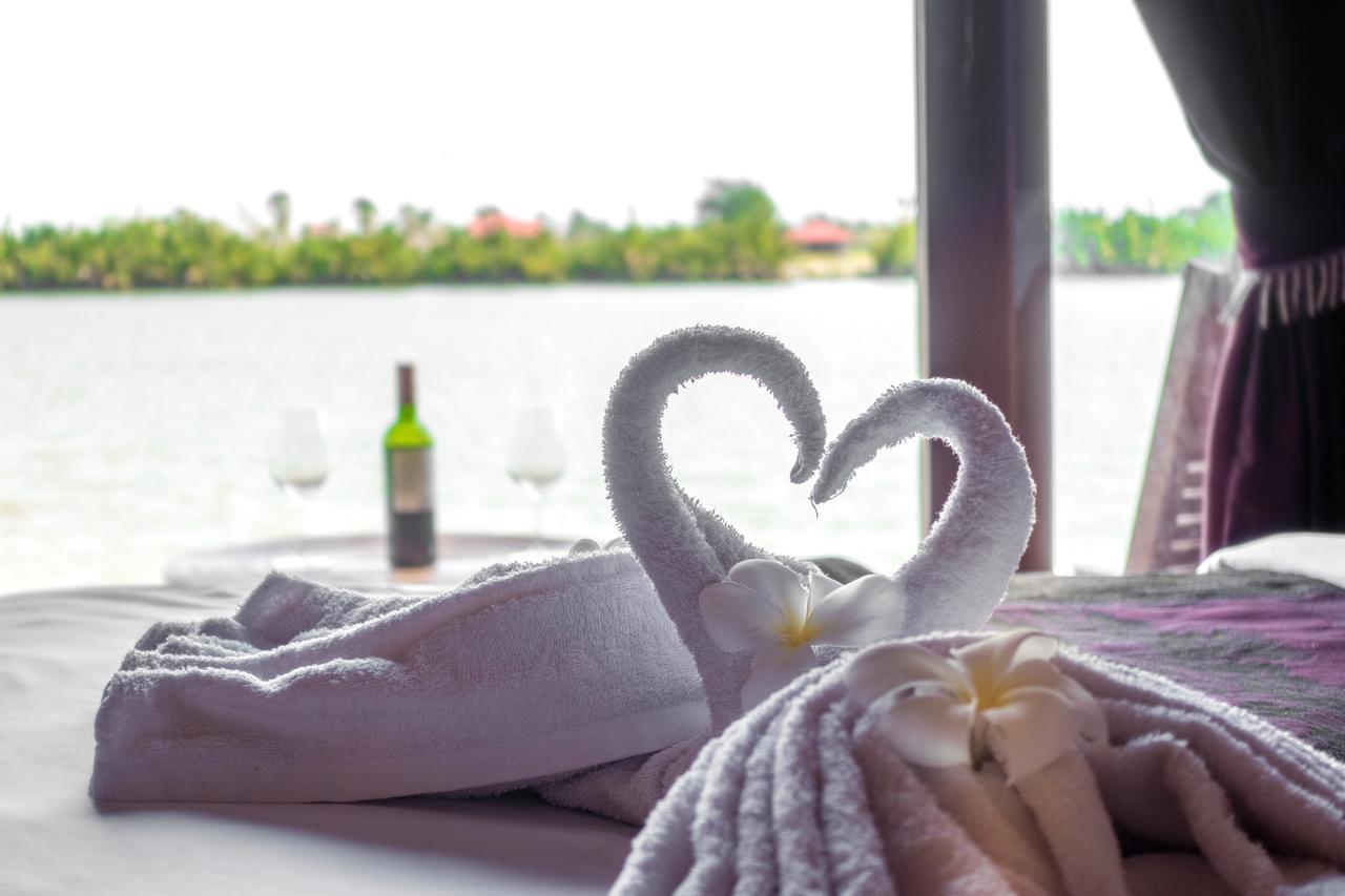 Bamboo Bungalow Kampot Ngoại thất bức ảnh