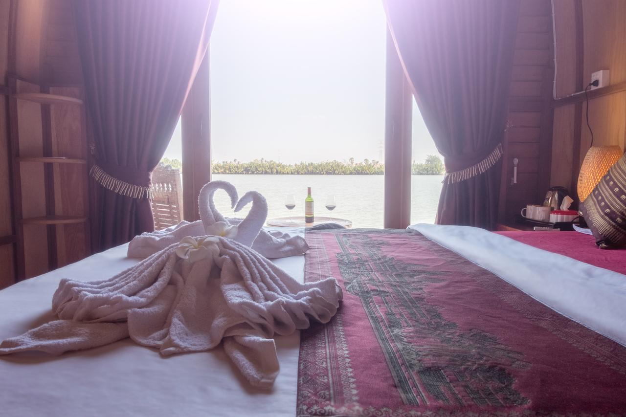 Bamboo Bungalow Kampot Ngoại thất bức ảnh