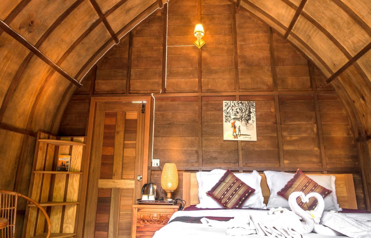 Bamboo Bungalow Kampot Ngoại thất bức ảnh