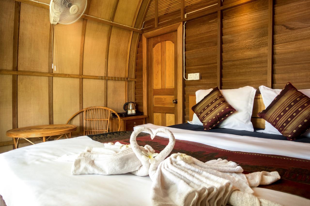 Bamboo Bungalow Kampot Ngoại thất bức ảnh